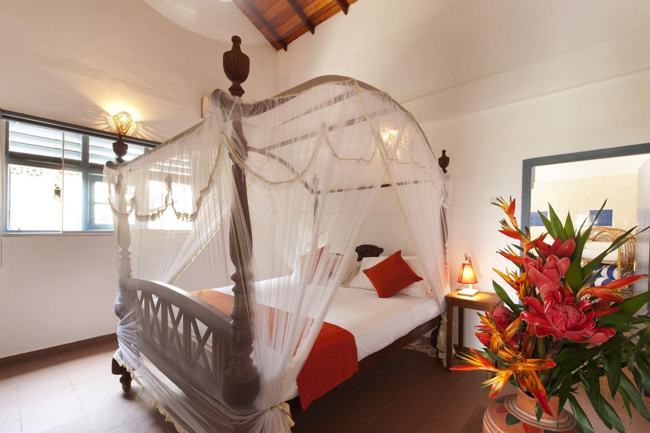 Isle Of Thalpe Bed and Breakfast Unawatuna Eksteriør billede