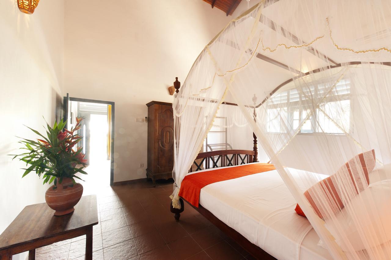 Isle Of Thalpe Bed and Breakfast Unawatuna Eksteriør billede